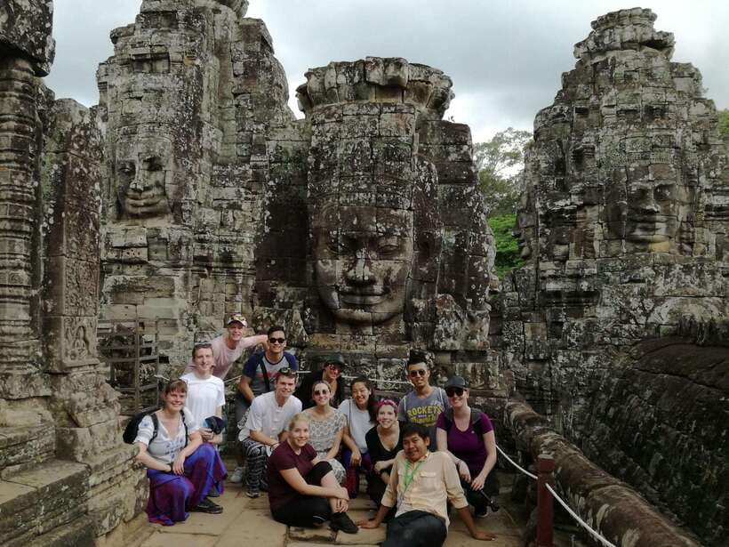 Angkor Wat Sunrise by Vintage Jeep – Private Tour - Key points to know before booking