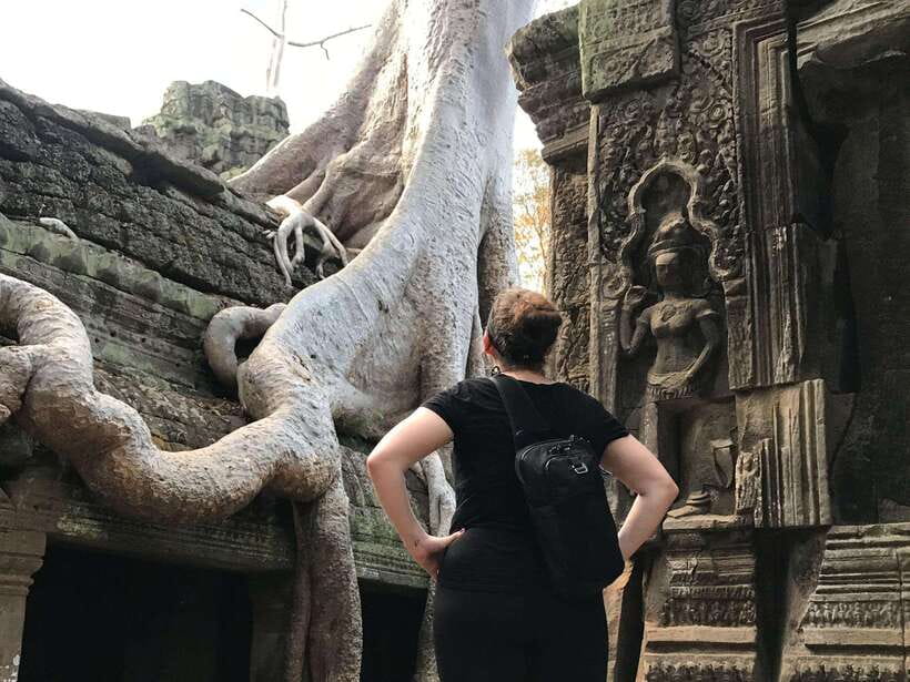 Angkor Wat Sunrise by Vintage Jeep – Private Tour - Angkor Wat sunrise and three hours among the towers