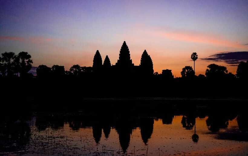 Angkor Wat Sunrise Private Tuk-Tuk Guided Tour - What to bring and what to wear