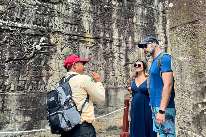 Angkor Wat Sunrise Small Group Tour With Breakfast - Breakfast near Srah Srang and Preah Dak