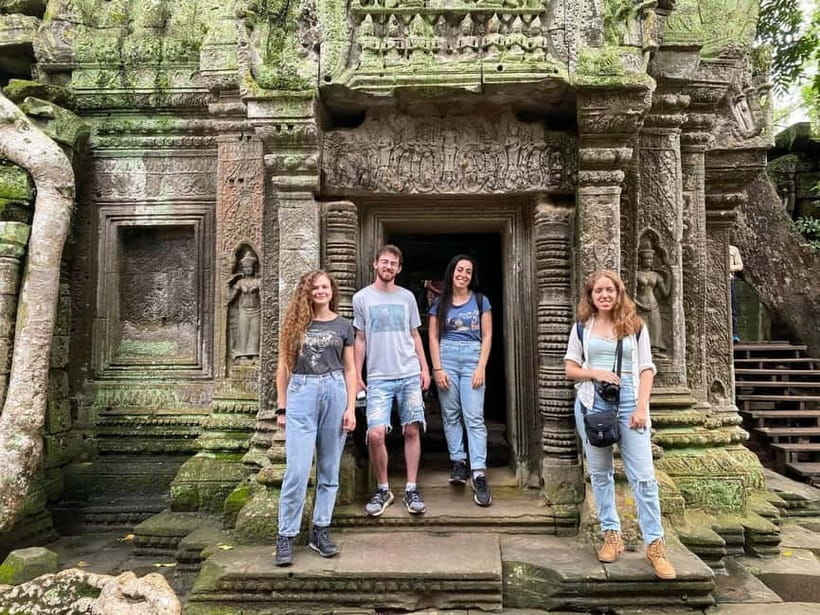 Angkor Wat Sunrise Temple Tour with Bayon and Ta Prohm - Timing, heat, clothing, and what to pack