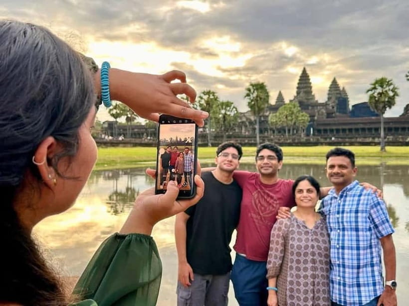 Angkor Wat Sunrise Temple Tour with Bayon and Ta Prohm - Watching sunrise at Angkor Wat