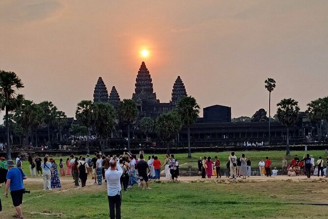 Angkor Wat Sunrise Tour - Angkor Thom and the South Gate