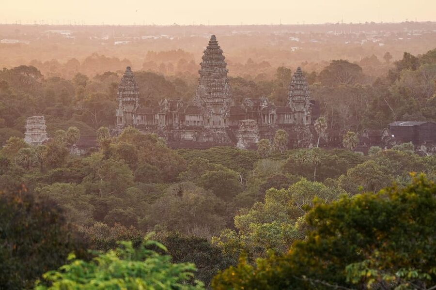 Angkor Wat Sunrise Tour Half-Day (Join-In-Tour) - Booking details worth knowing