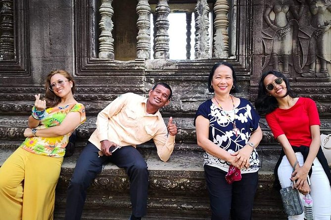 Angkor Wat Sunrise tour with Small - Group and Guide tours - Transport, food, and the real cost