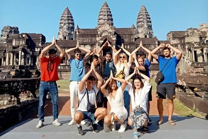 Angkor Wat Sunset Small Group Tour with Lunch Included - What the $20 tour really includes