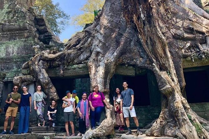 Angkor Wat Sunset Small Group Tour with Lunch Included - Angkor Thom South Gate and the Terrace of the Leper King