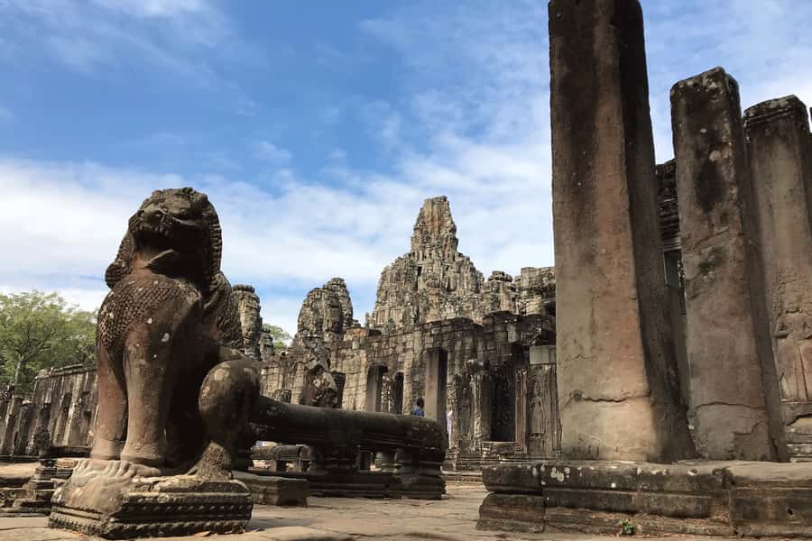 Angkor Wat & Temples: Private Spiritual Tour by Lady Tuk Tuk - Starting gently from your Siem Reap hotel