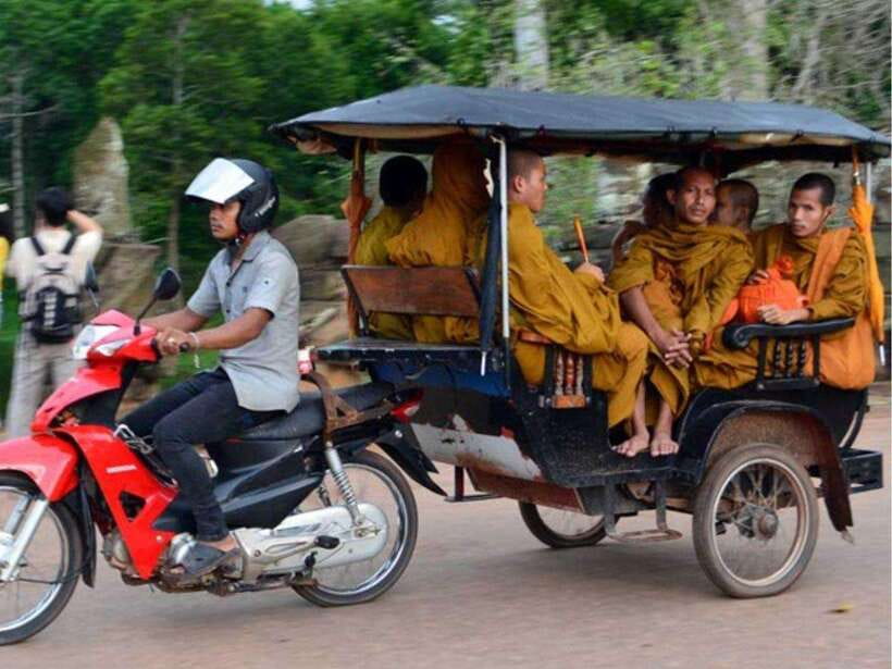 Angkor Wat Tour by Tuk-Tuk with English Speaking Driver - What the $15 price really covers