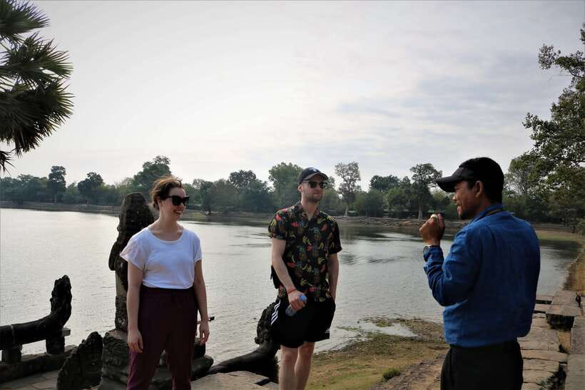 Angkor Wat: Tuk Tuk and Walking Tour - Climbing the Dead Gate and walking the old walls