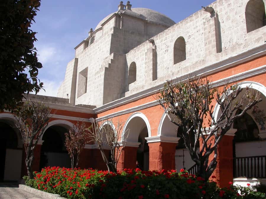 Arequipa Walking Tour and Santa Catalina Monastery - Key points to know before booking