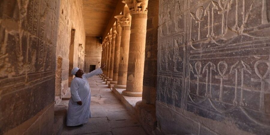 Aswan: Philae Temple Guided Half-Day Group Tour - Inside the temple dedicated to Isis