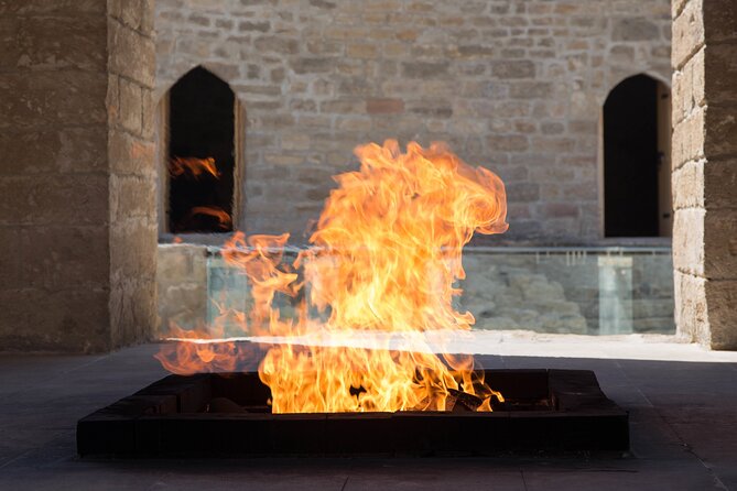 Ateshgah Fire Temple and Yanardag Fire Mountain Private Tour - Walking through Ateshgah Fire Temple