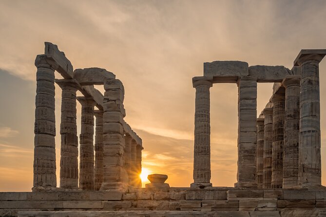 Athens Riviera: Sunset Cruise to Poseidon's Temple - Cape Sounio gives the sunset its stage