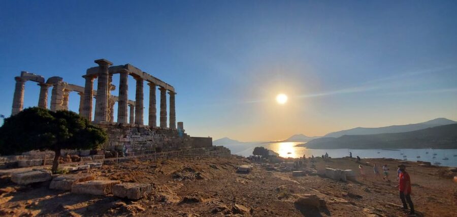 Athens: Temple of Poseidon and Cape Sounion Sunset Tour - Audio guides and language support