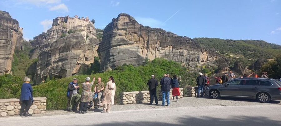 Athens to Meteora, Day Trip with Local Guide,up to 9 people - Who will enjoy this Meteora day trip?