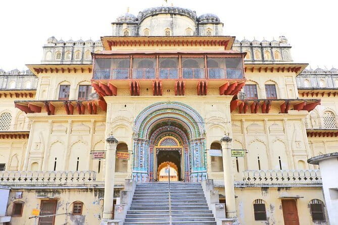 Ayodhya Private Tour & VIP Darshan -Special support for Seniors - A Private Way to See Ayodhya in One Day