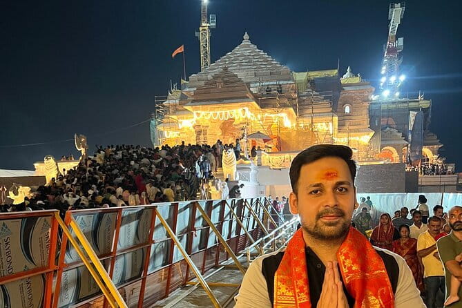 Ayodhya Private Tour & VIP Darshan -Special support for Seniors - Hanuman Garhi Begins the Temple Route
