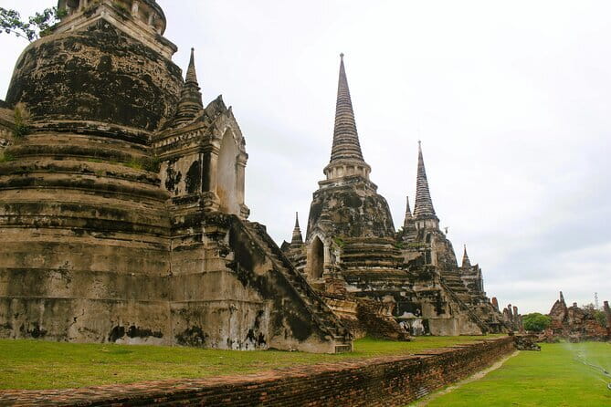 Ayutthaya Heritage Private Charter Exclusive Temple Tour - Wat Phanan Choeng and the 19-Meter Buddha