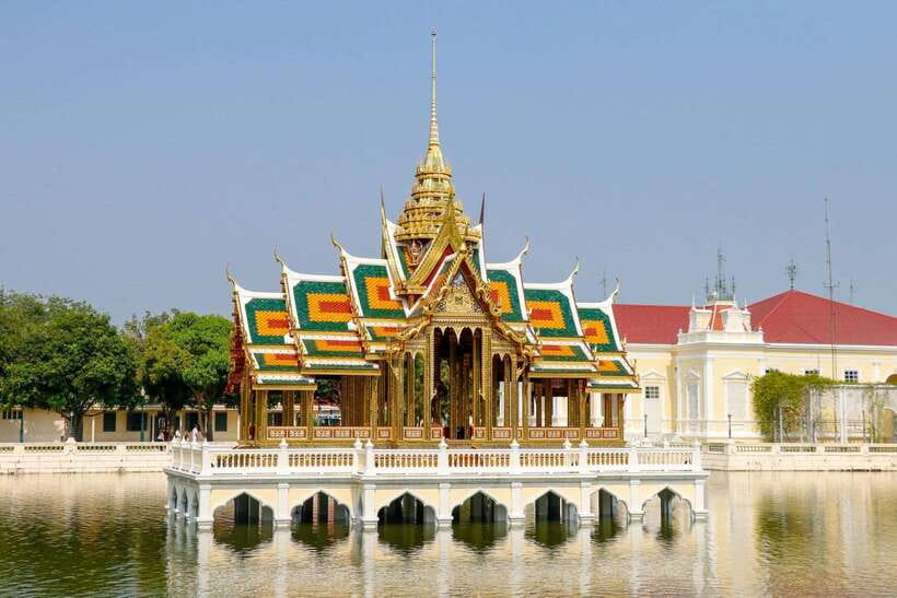 Ayutthaya One Day: Famous Temples & Bang Pa-In Palace Tour - Why this makes sense from Bangkok
