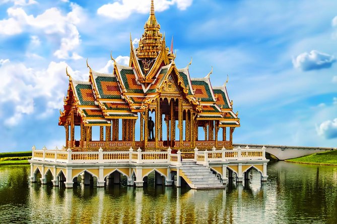Ayutthaya Temples and Ayothaya Floating Market From Bangkok - Wat Yai Chaimongkhon and its reclining Buddha