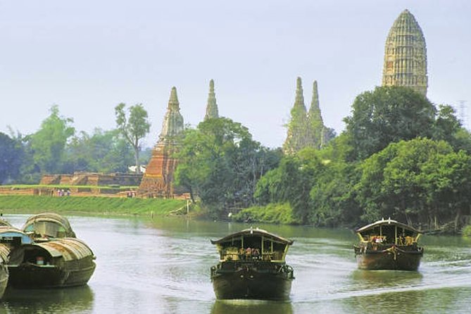Ayutthaya UNESCO Temples Group Tour with Lunch - Wat Mahathat and Ayutthaya’s famous Buddha head