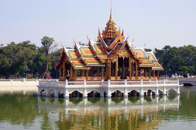 Ayutthaya UNESCO Temples Group Tour with Lunch - The guide can shape the whole experience