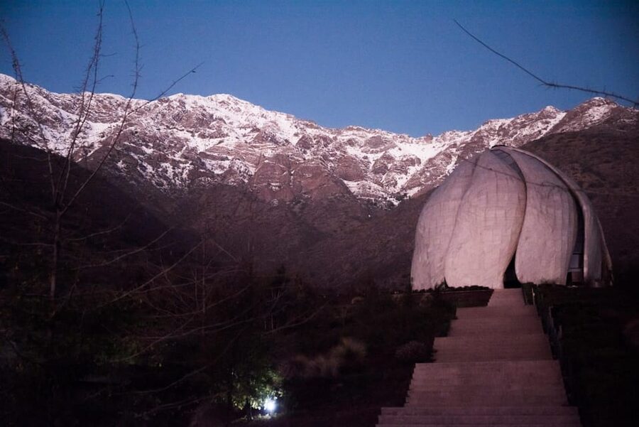 Bahá’í Temple, Winery and Lapis Lazuli + Private Transport - Why This Private Santiago Day Works