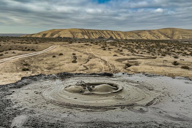 Baku: Gobustan, Mud Volcano, Fire Temple & Burning Mountain - Yanardag, the Burning Mountain