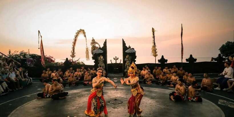 Bali: Beaches, Uluwatu Temple Sunset & Fire Kecak Dance Show - The Kecak Fire Dance after sunset