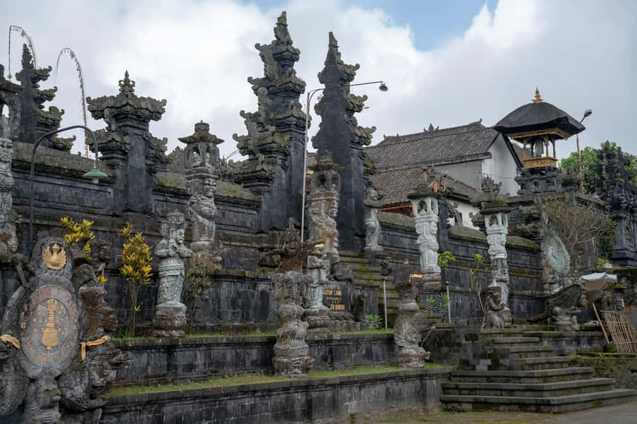Bali: Besakih Great Temple & Penglipuran Village Day Tour - Should you book the Besakih and Penglipuran tour?
