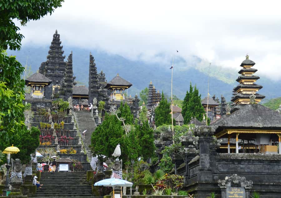 Bali: Besakih Great Temple Tour with Waterfal & Rice Terrace - Tegalalang Rice Terrace and the subak tradition