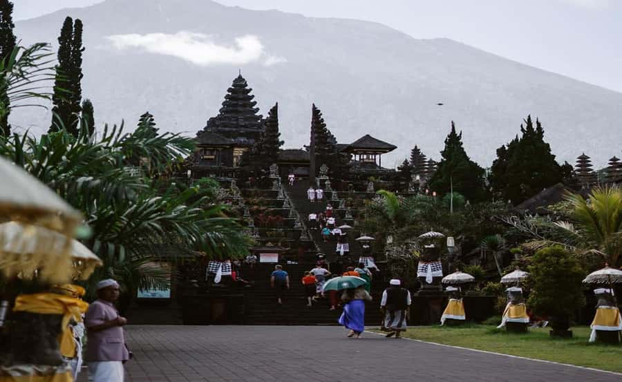 Bali: Besakih Temple and Sidemen Tour - Sidemen rice fields and the cool mountain air