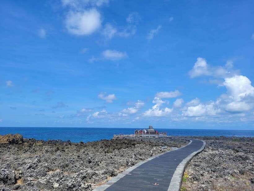Bali: Full Day All Inclusive Uluwatu Temple South Bali Tour - Indonesian lunch keeps the middle of the day simple