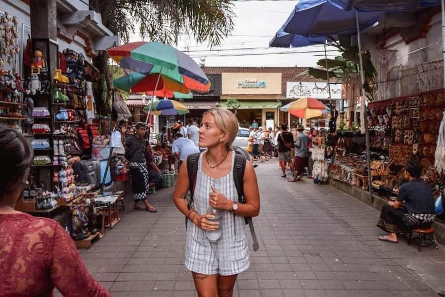 Bali : Highlight of Ubud Culture, Temple and Batur Volcano - Batuan Temple and Balinese stonework