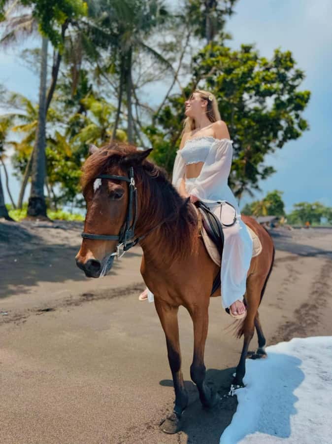 Bali: Horseback Tour Through Saba Beach and Local Temples. - Key points to know before booking
