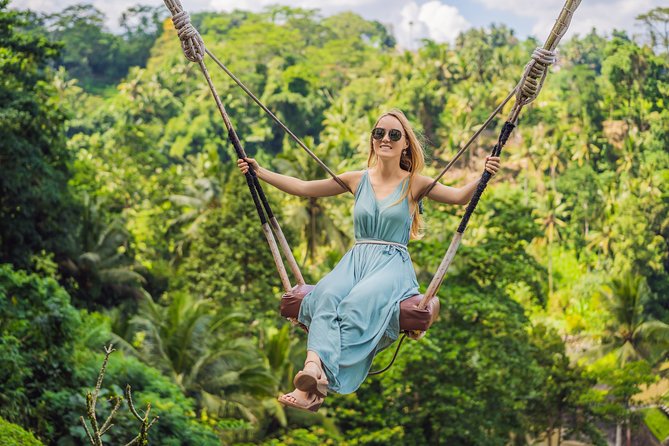Bali Instagram: Gate of Heaven Temple Tour - Your guide may shape the whole experience