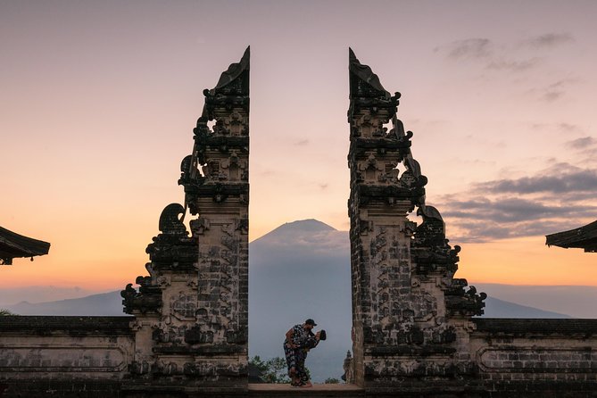 Bali Instagram: Gate of Heaven Temple Tour - Tirta Gangga brings a slower hour