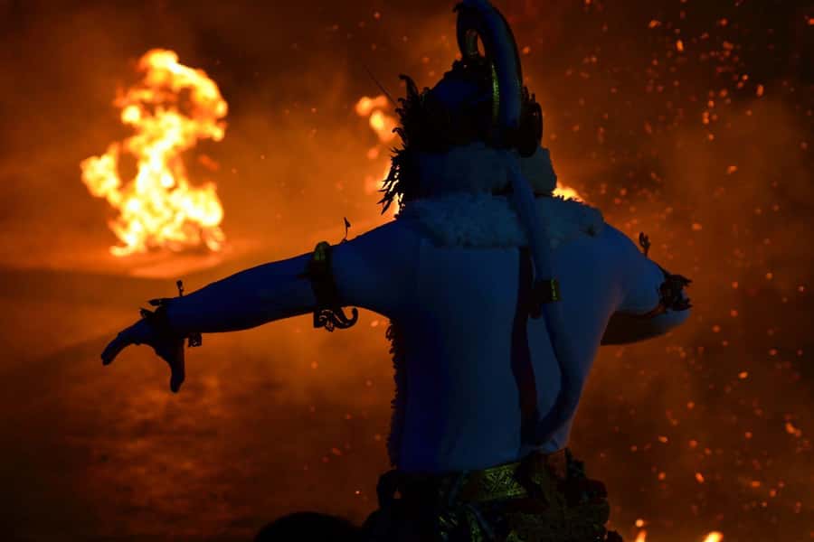 Bali: Kecak Fire Dance Entry Ticket and Uluwatu Temple - Understanding the one-hour Kecak and Fire Dance