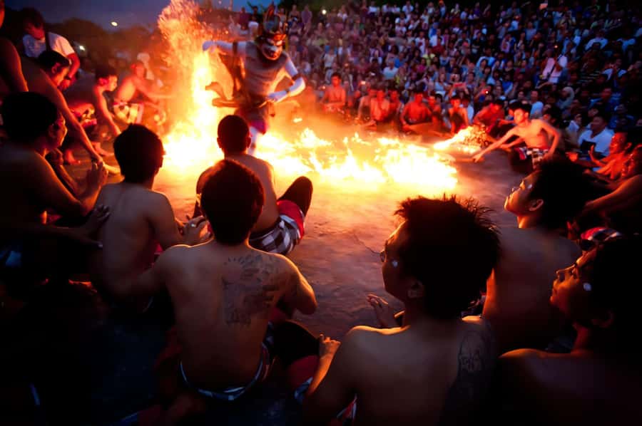 Bali: Kecak Fire Dance Entry Ticket and Uluwatu Temple - Choosing the right ticket option