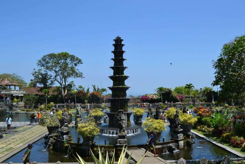 Bali: Lempuyang Temple (Gate of Heaven) and East Bali Tour - What the price includes, and what it does not