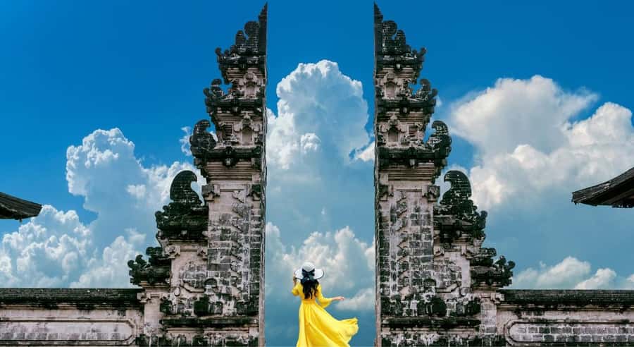 Bali: Lempuyang Temple, Tirta Gangga, and Taman Ujung Tour - Tunas Bali Luwak Coffee brings a welcome change of pace