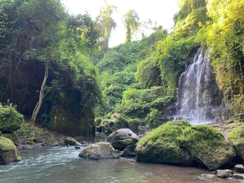 Bali: Lempuyang Temple, Tirta Gangga, and Temesi Waterfall … - Temesi Waterfall: the best place to cool off