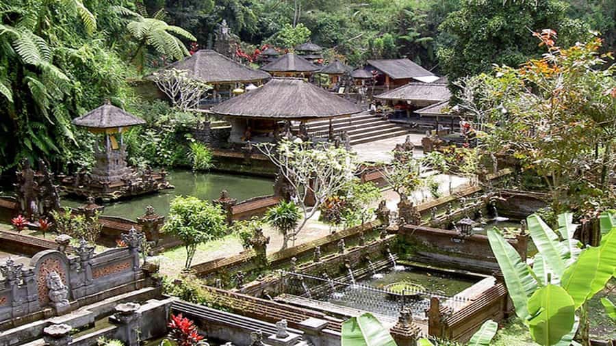 Bali: Sacred Temples and Sunset Private Tour - Transport, timing, and physical demands