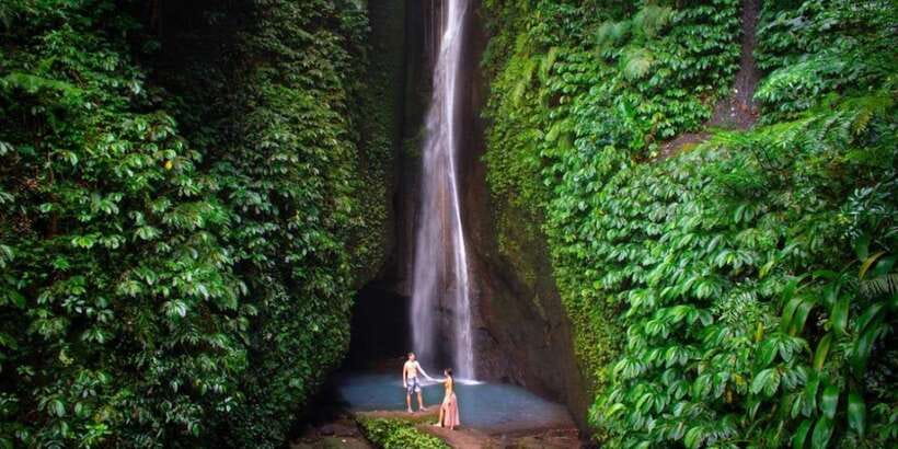 Bali Secret Waterfalls with Ulun Danu Beratan Temple Tour - Pickup areas, timing, and what to bring