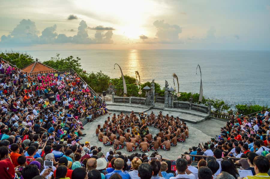 Bali Sunset: Uluwatu Temple, Kecak Dance and Jimbaran Bay - Afternoon pickup and the long southern drive