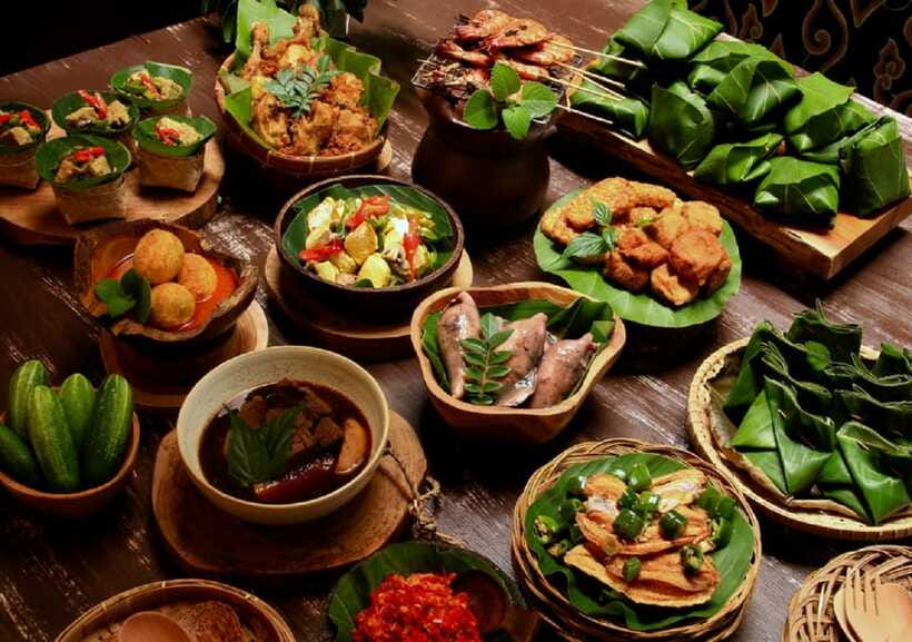 Bali: Taman Ayun and Tanah Lot Temple Sunset Tour - Who should book this tour?
