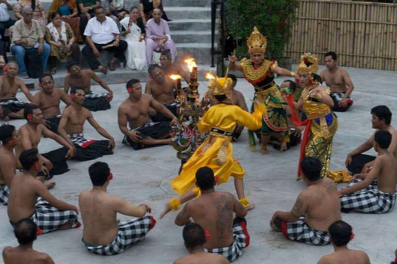 Bali: Tanah Lot Temple Sunset Kecak & Fire Dance Show Ticket - Should you book the Tanah Lot Kecak Dance?