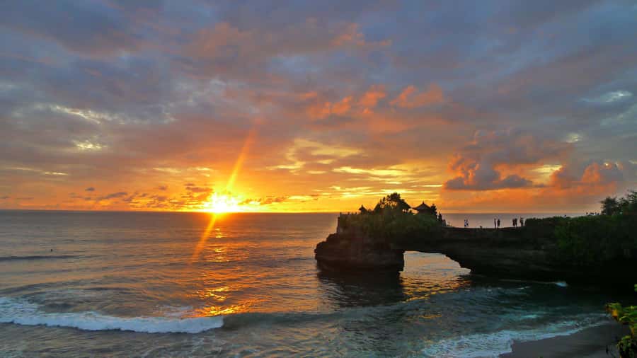 Bali: Ubud, Tegalalang, and Tanah Lot Temple Day Trip - Tirta Empul and the meaning of holy water