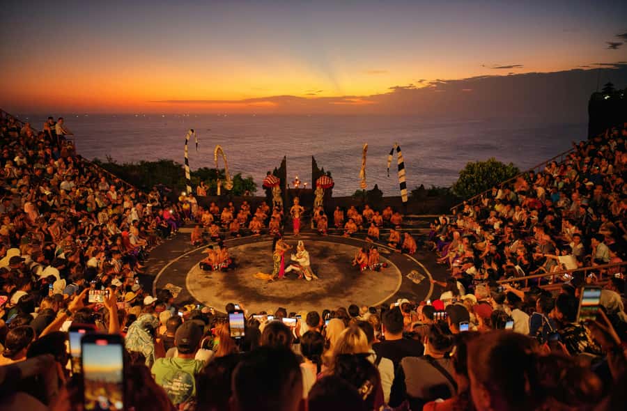 Bali: Underwater Sea Walk, Uluwatu Temple, and Kecak Dance - The Drive to Uluwatu and Why Timing Matters